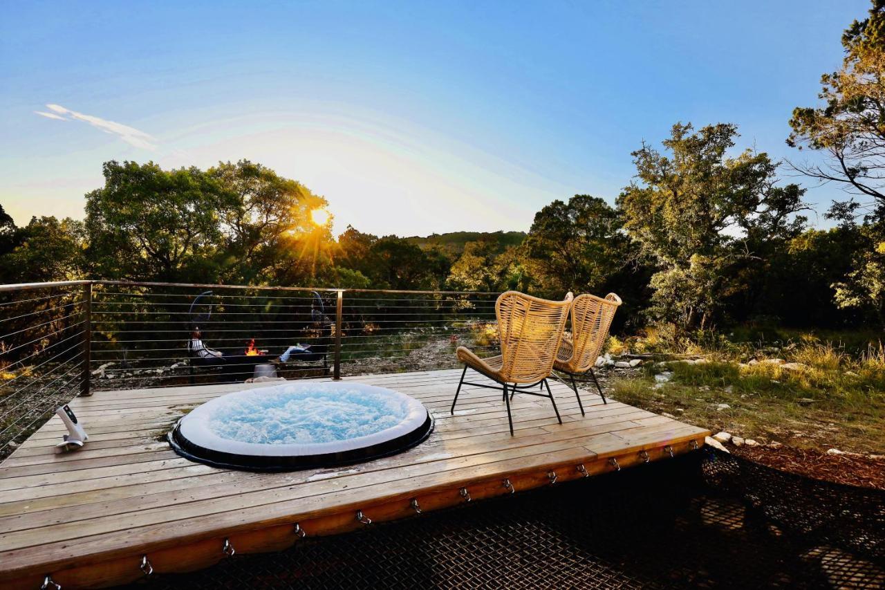 Missing Hotel Marble Falls Exterior photo